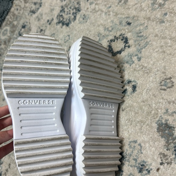 White high top converse - Picture 5 of 6